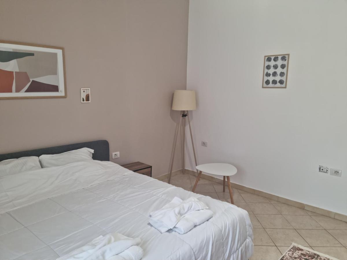 #Beautiful New Apartment,Studio- Close Tirana City Center Eksteriør bilde