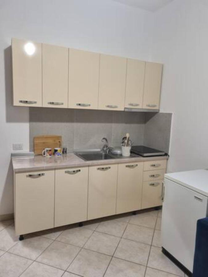 #Beautiful New Apartment,Studio- Close Tirana City Center Eksteriør bilde